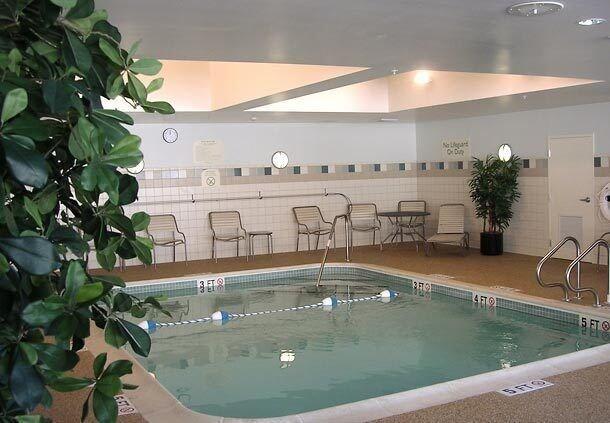 Courtyard Portland Airport Hotel South Portland Exterior photo